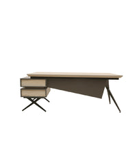 Xyra Executive Table