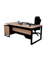 Momentom Executive Table