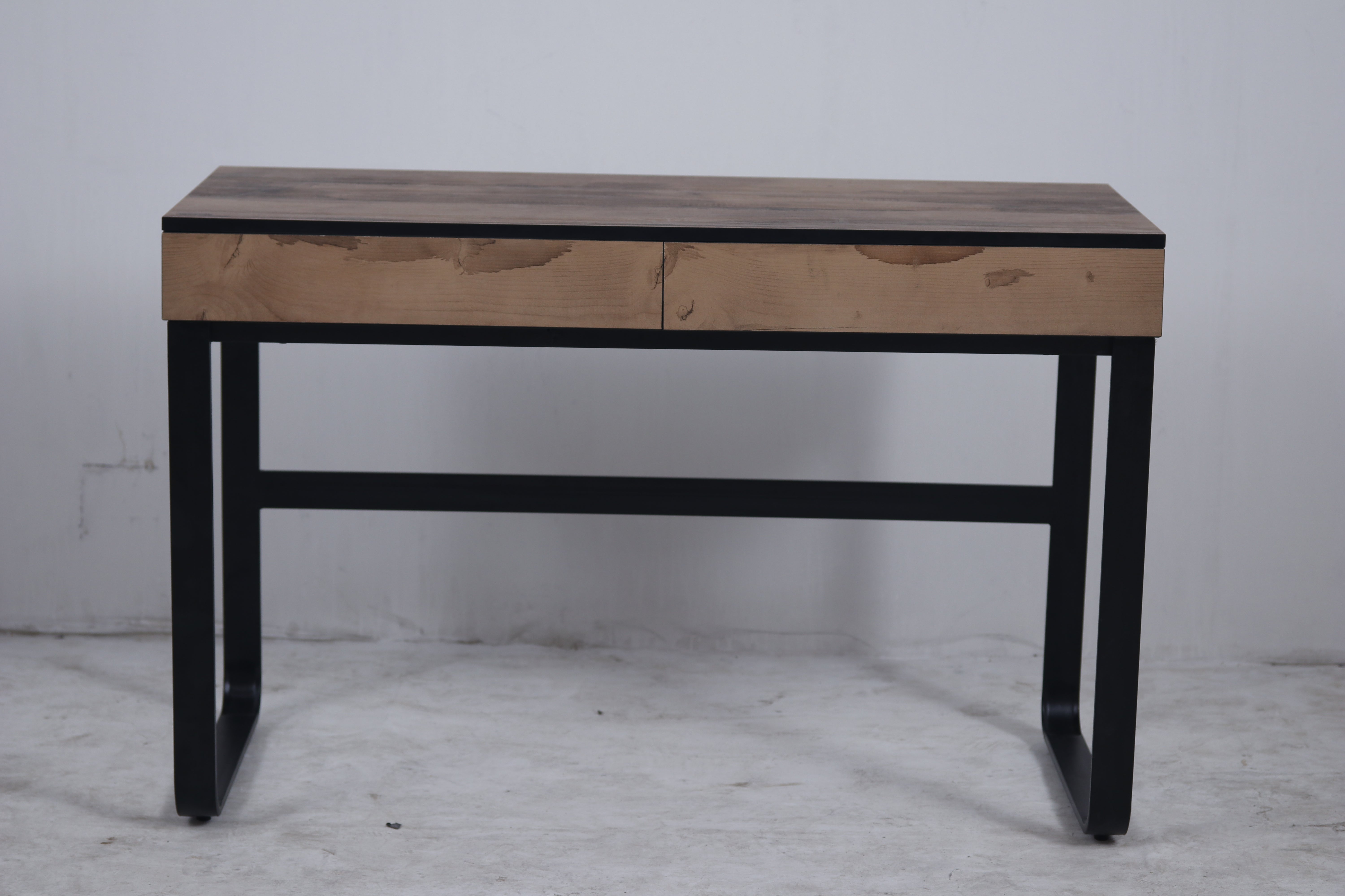 DAZZ STUDY TABLE