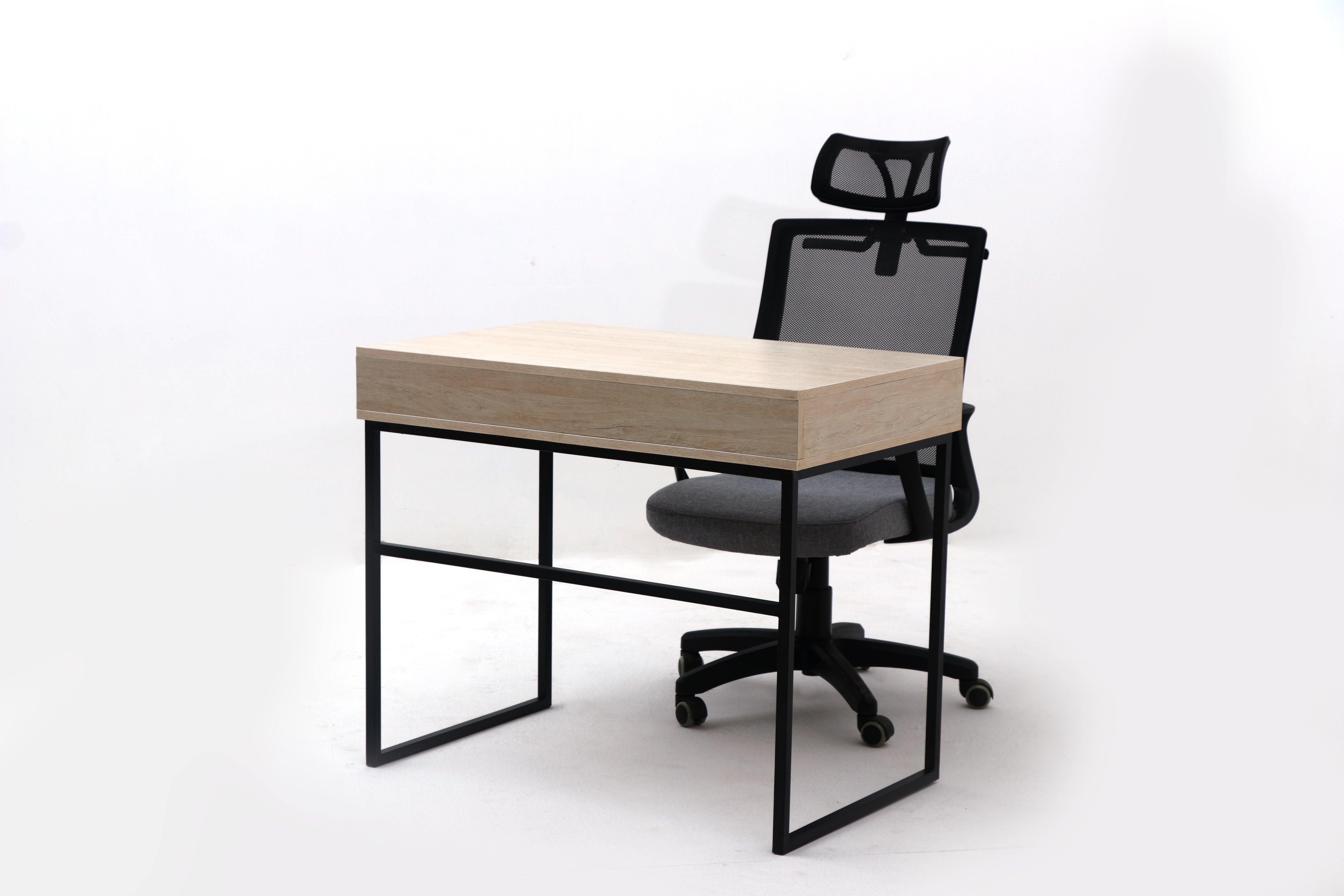 SONIC STUDY TABLE