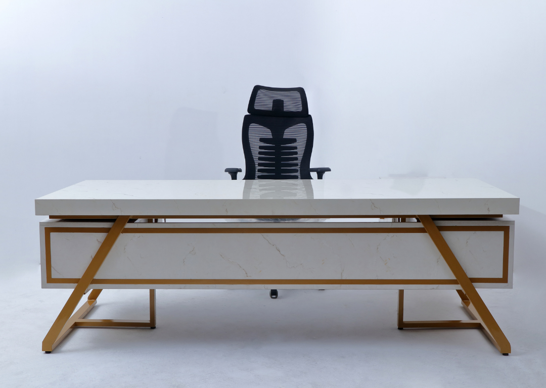 NOVA EXECUTIVE TABLE